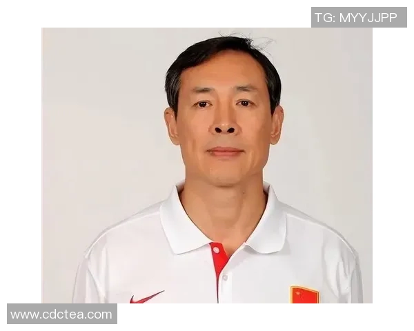 总决赛12人轮换引争议G3失利让许利民重温21年中国女篮教训 总决赛12人轮换引争议G3失利让许利民重温21年中国女篮教训